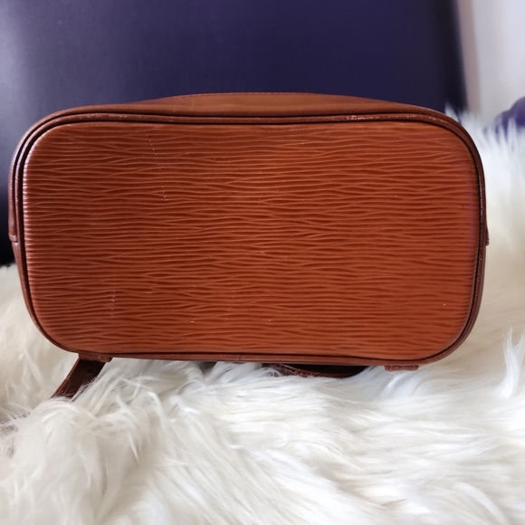 VALENTINO GARAVANI 🎒 - Picture 8 of 17